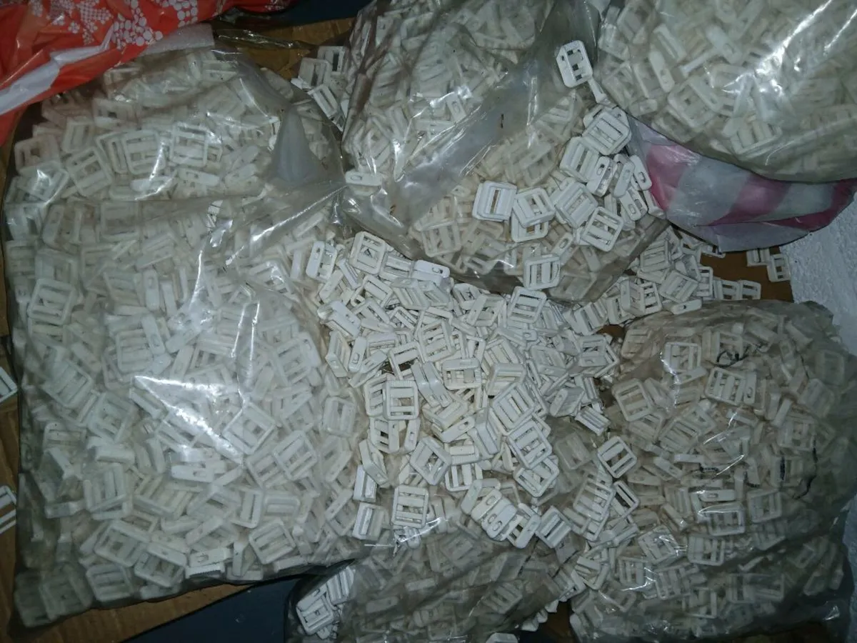 Large Quantity of Buckles for 18 mm webbing - Image 1