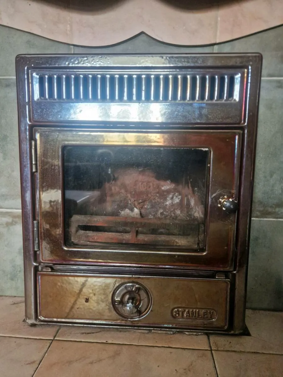 Stanley Erin fire front - Image 1