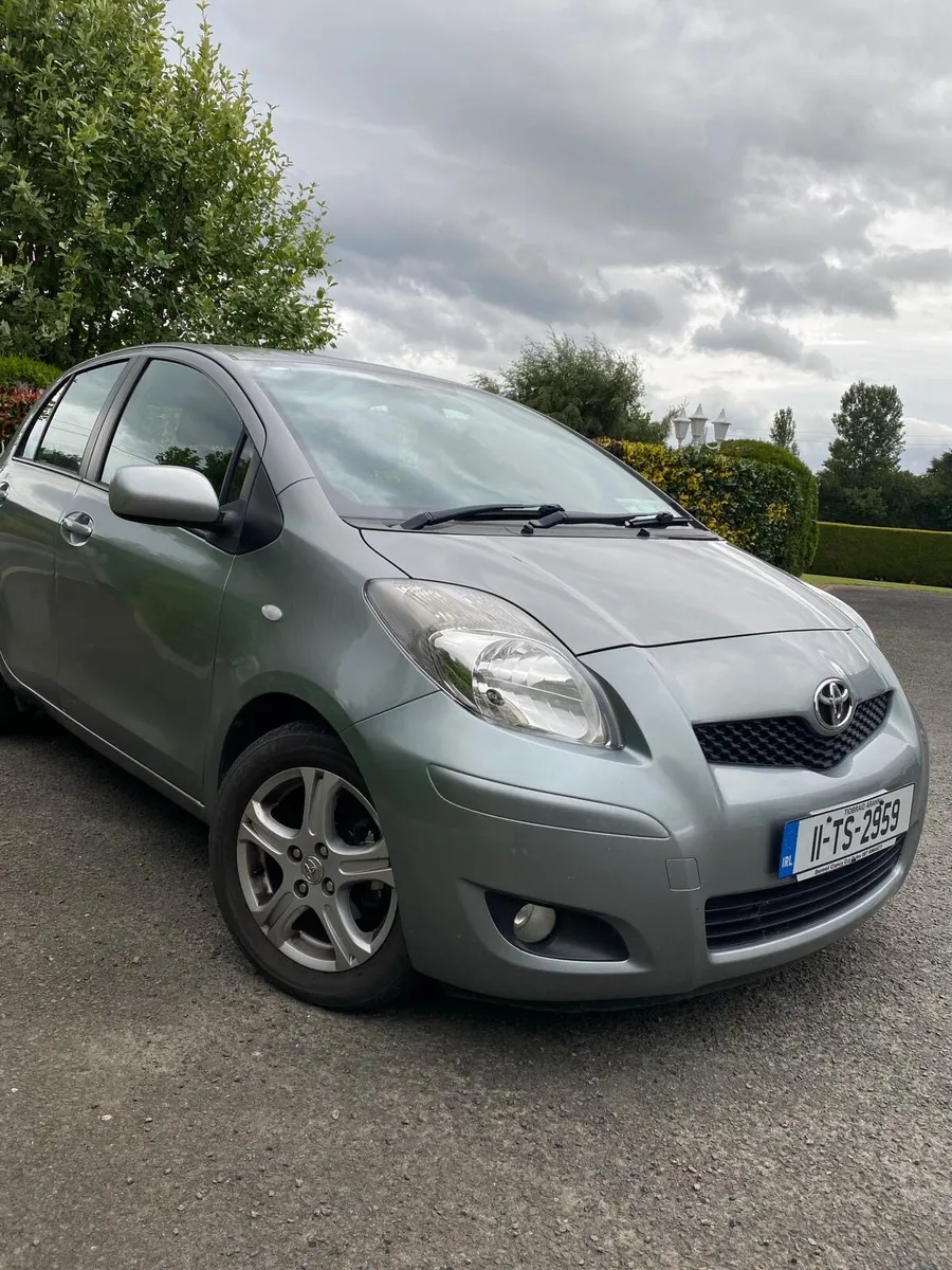 Toyota Yaris - Image 2