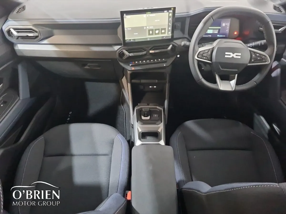 Dacia Duster HEV 140 Journey - Image 2