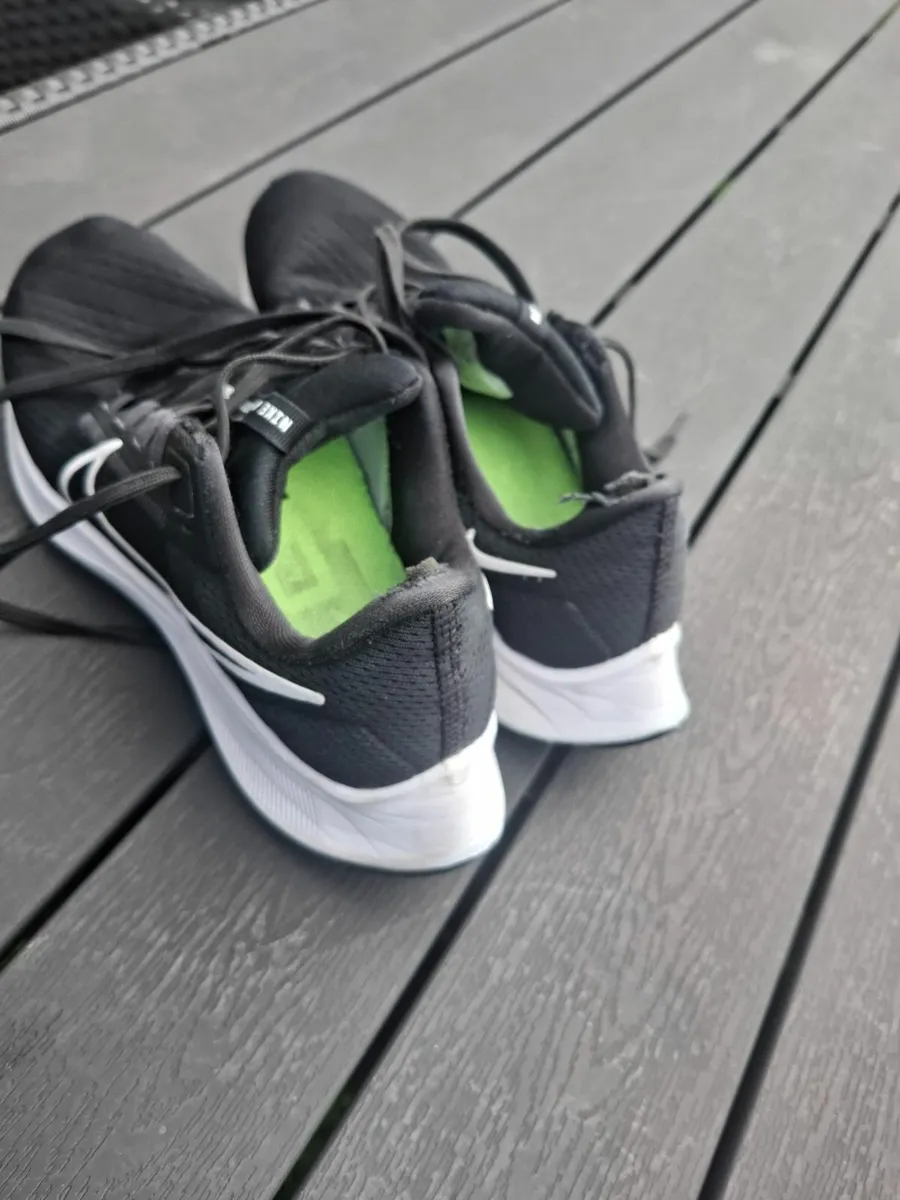 Womens trainers - Image 2