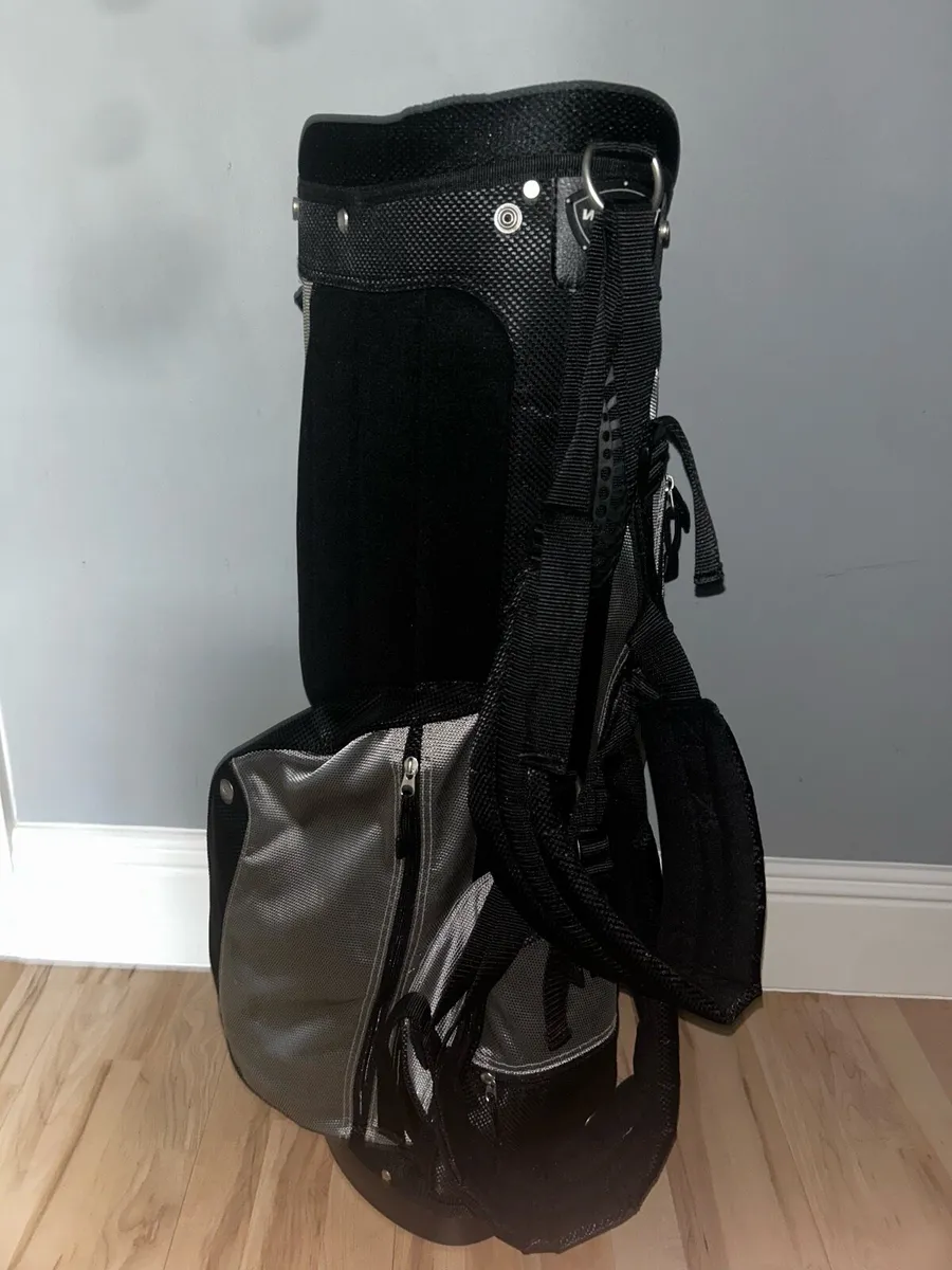 Scott Williams Stand Bag - Image 1