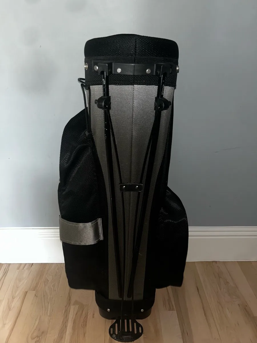Scott Williams Stand Bag - Image 4