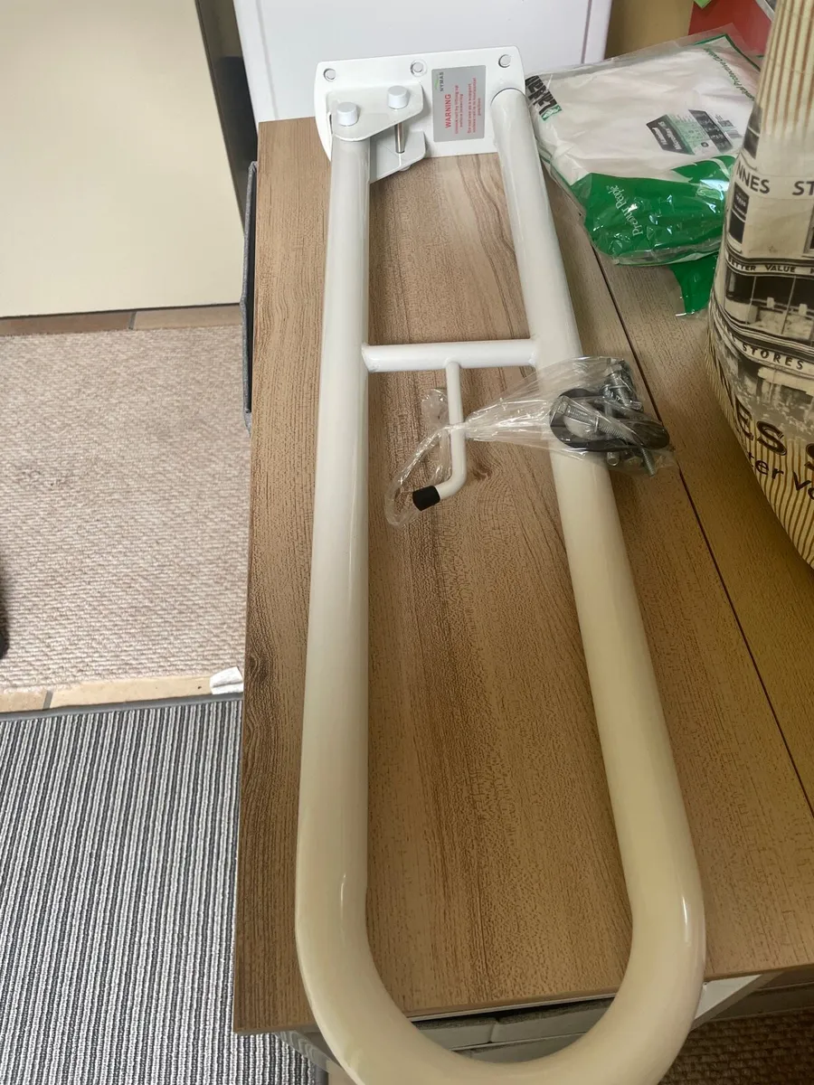 grab rail - Image 1