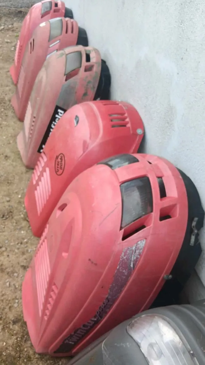 Ride on mowers breaking for parts - Image 3