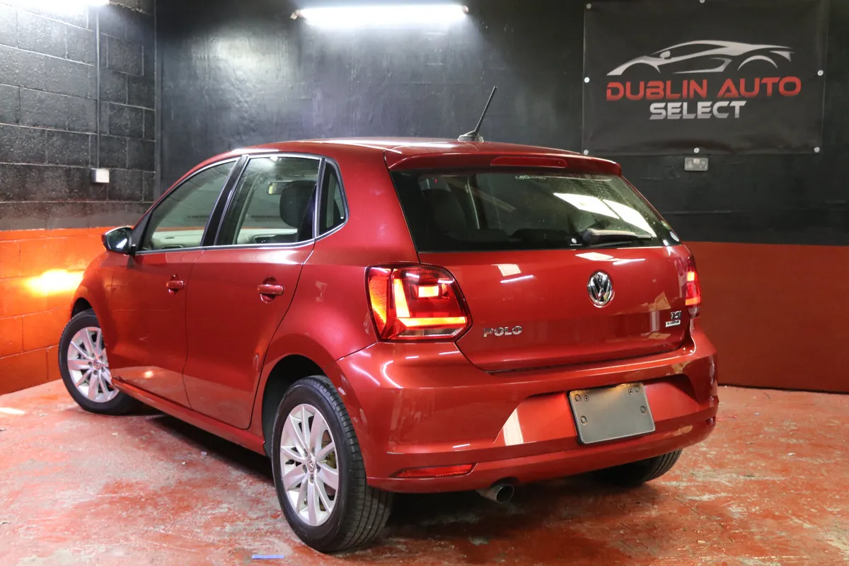 2015 Volkswagen Polo Auto - Low Mileage - Image 4