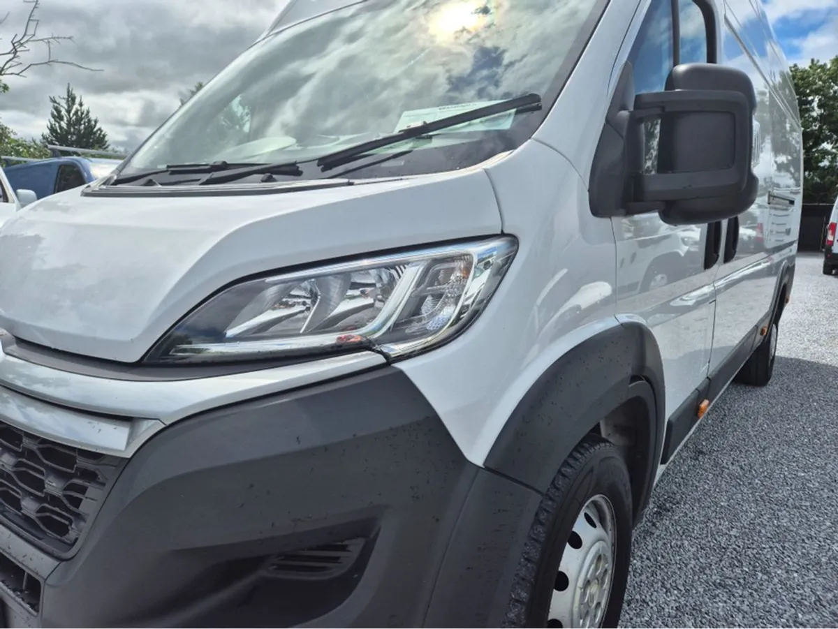 Citroen Relay Jumper 35 L4h3 Bluehdi 140  25950 i - Image 2