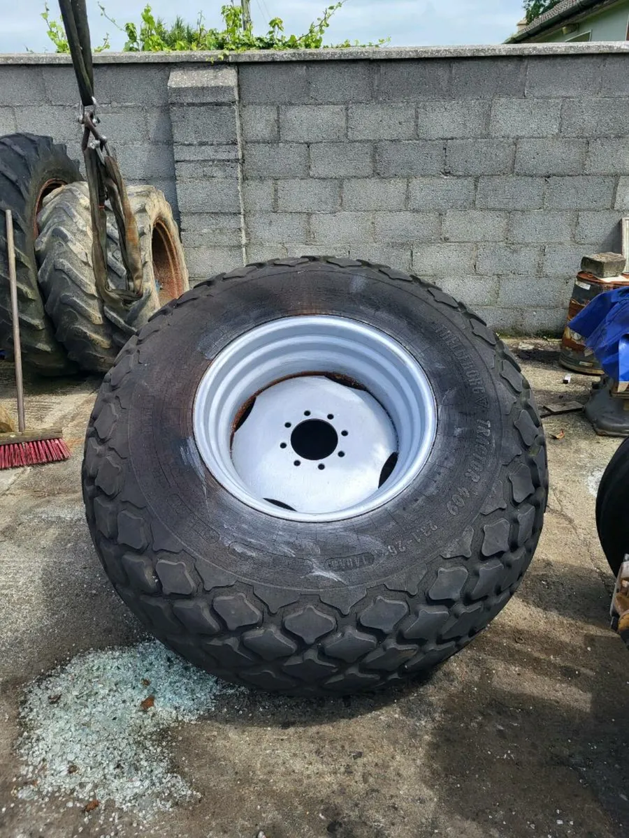 23 x 26 wheels and tyres - Image 3