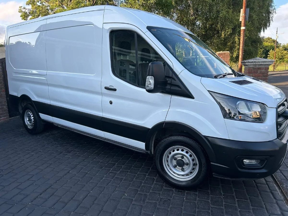 Ford Transit 2021 - Image 1