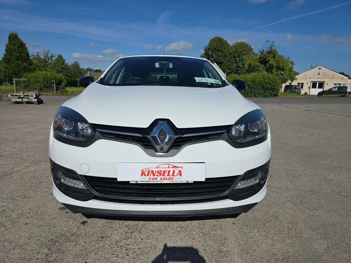 Renault Megane 2016 LIMITED - Image 2