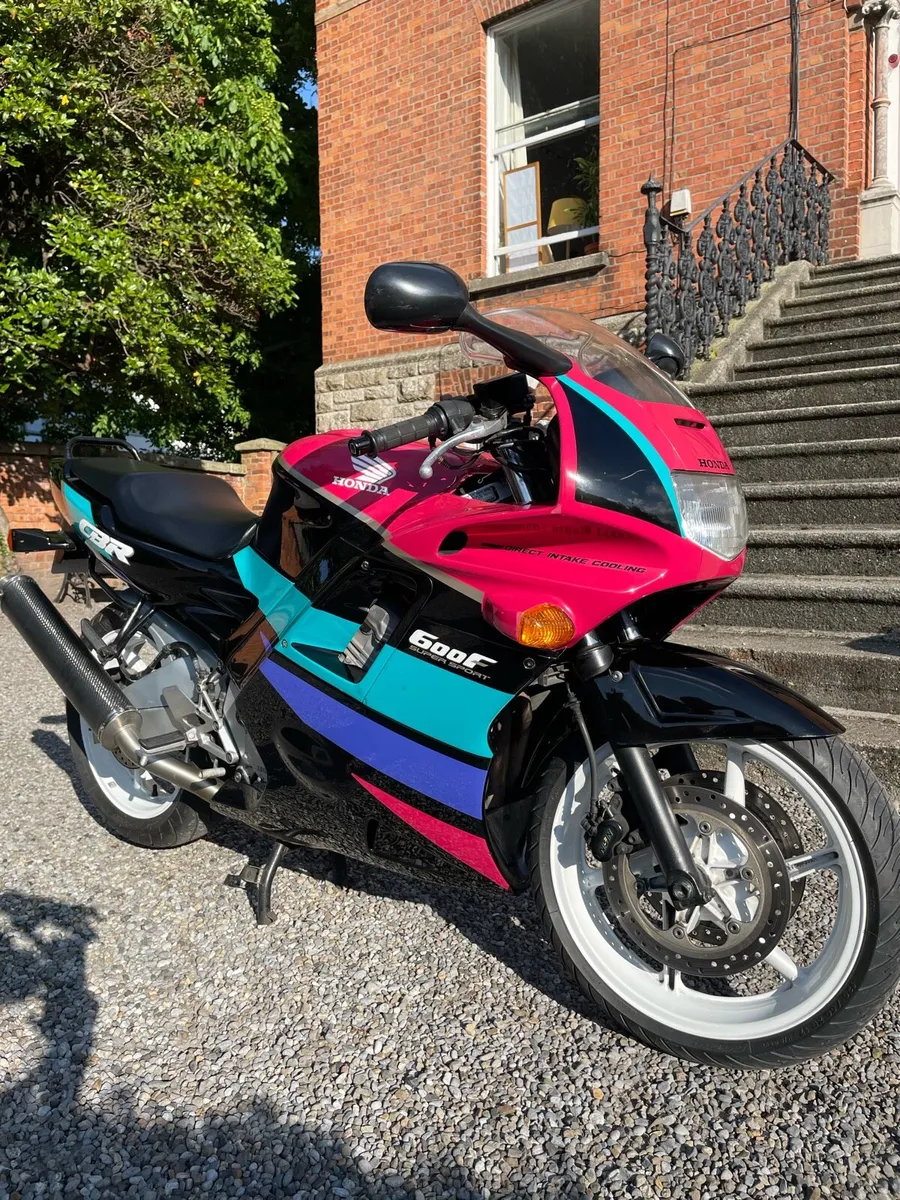 CBR 600 F2 - Image 4