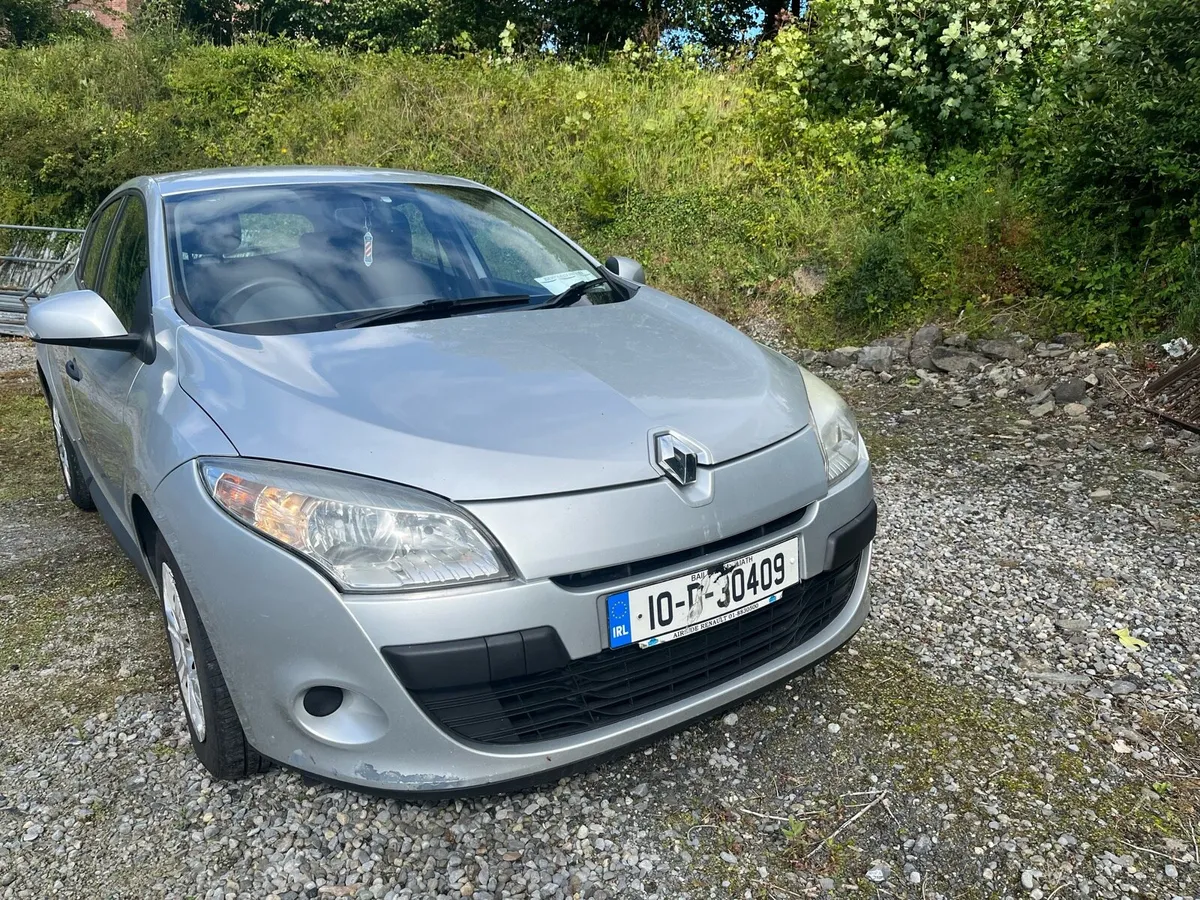 Renault Megane  5 door 1.5 DCI - Image 1
