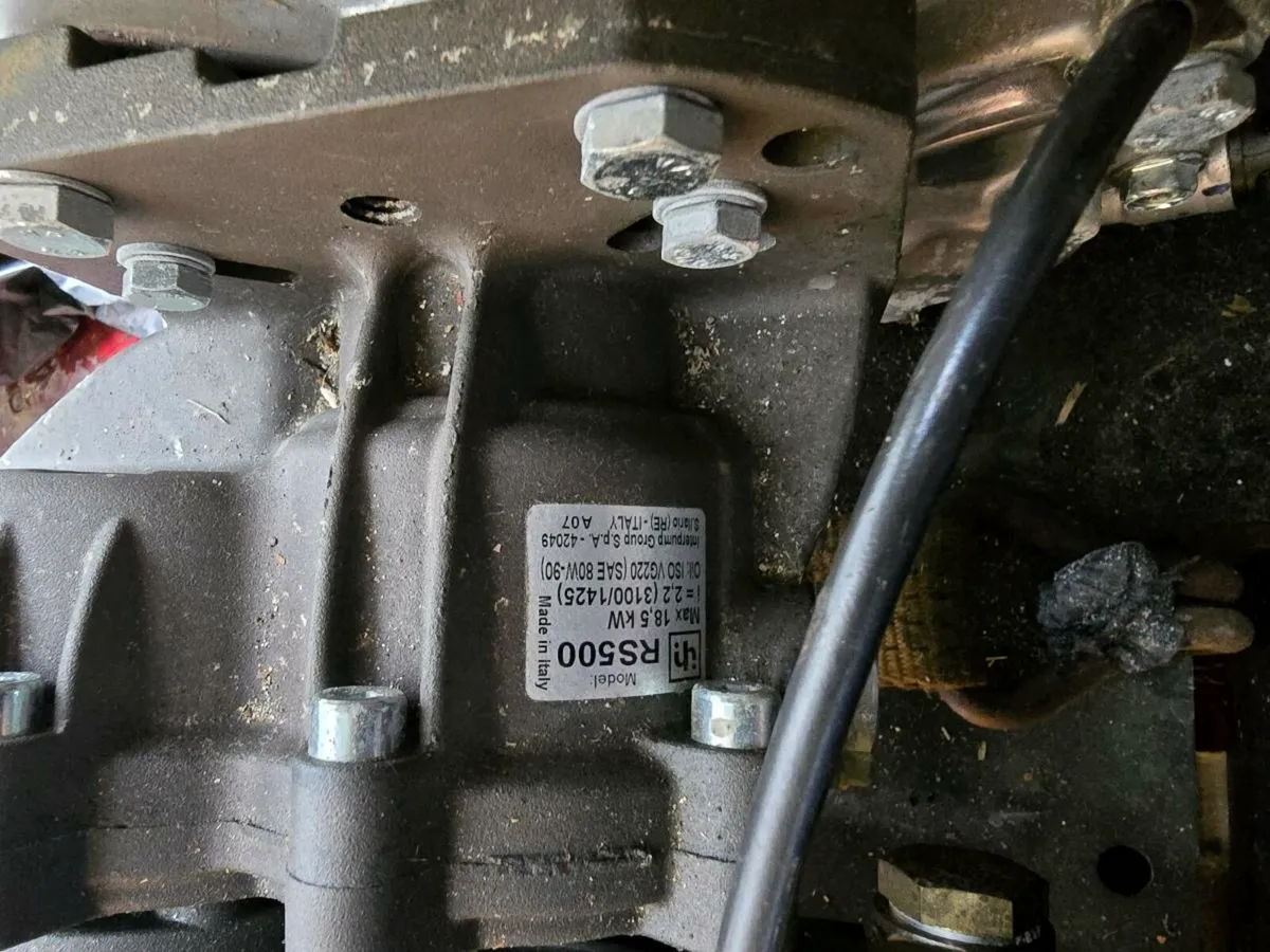 Honda gx390petrol ,key start,60m hose water tank - Image 4
