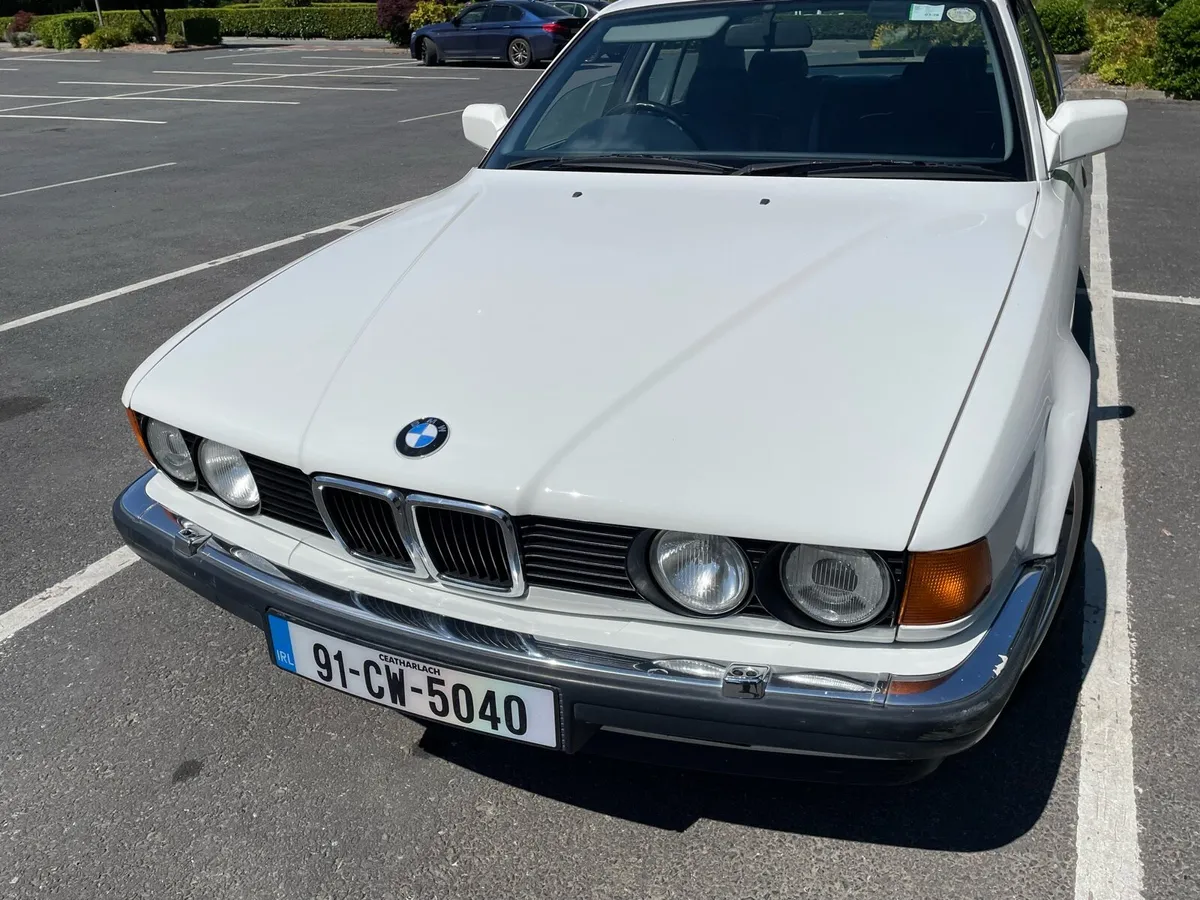 1991 BMW 730i - Image 2