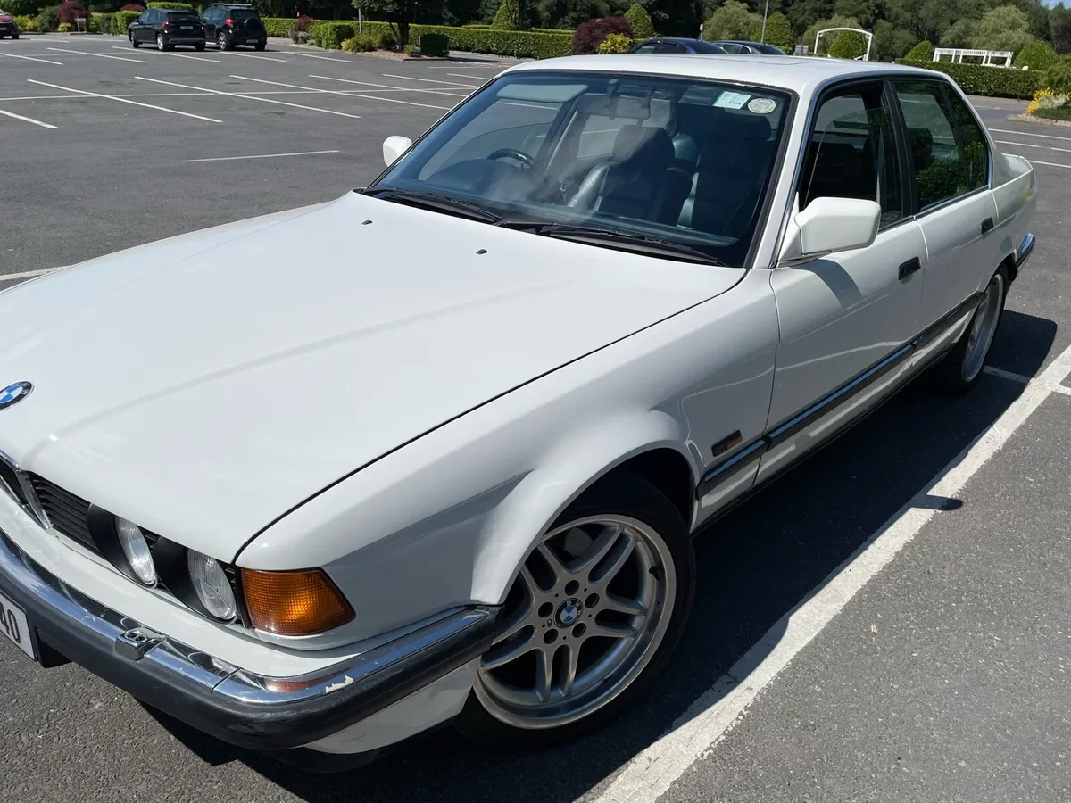 1991 BMW 730i - Image 3