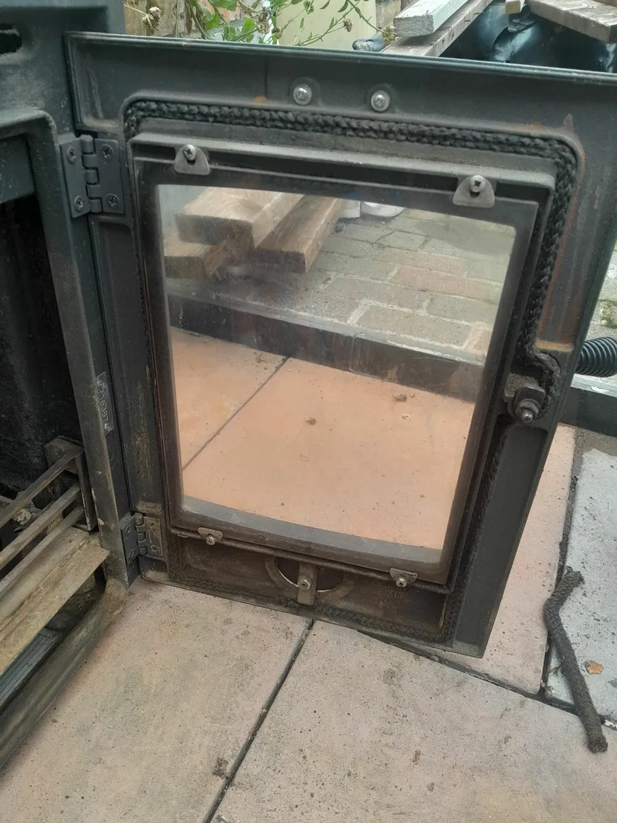 Stanley Cara insert boiler stove - Image 4