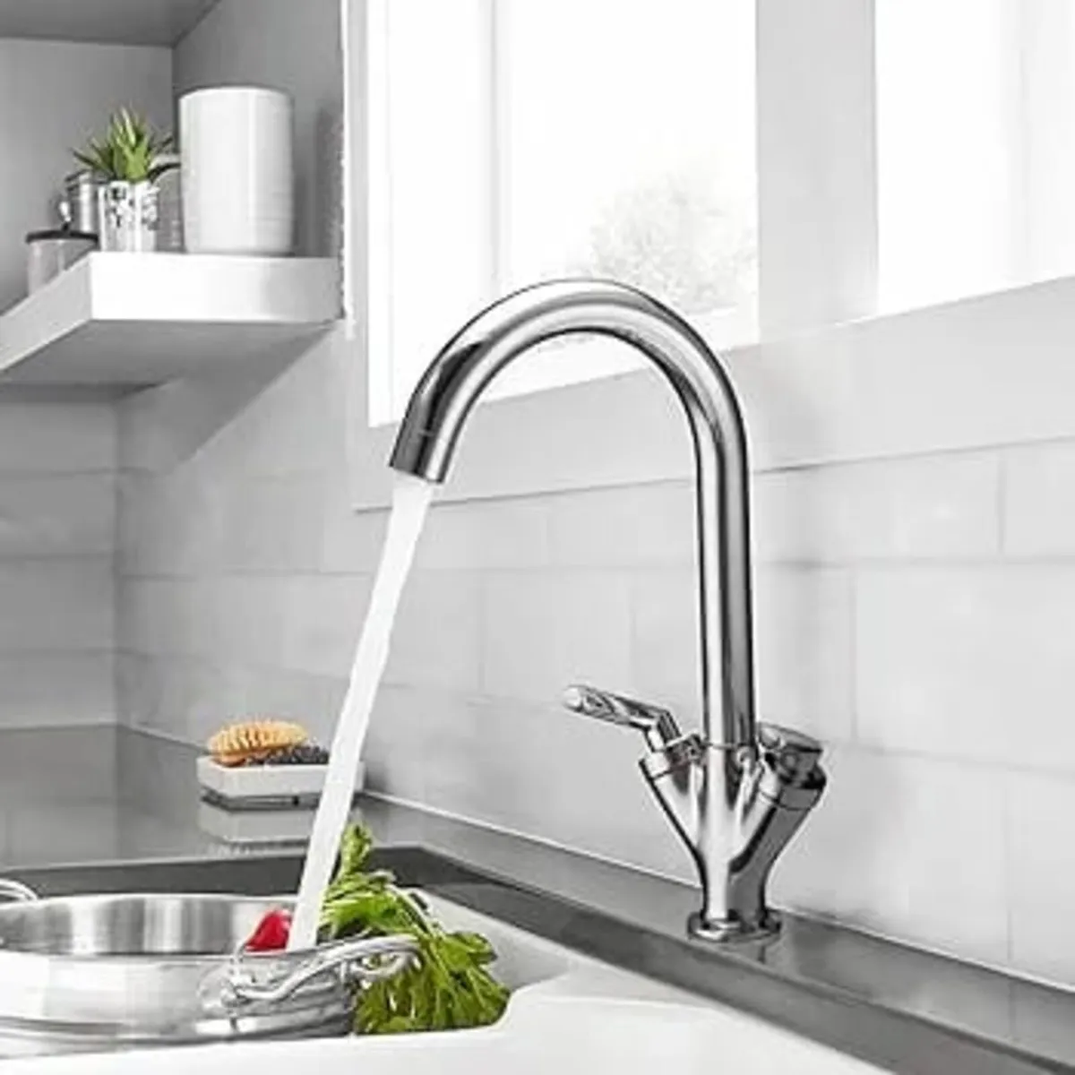 Kitchen Sink Mixer Taps Monobloc Swivel Spout Chro - Image 3