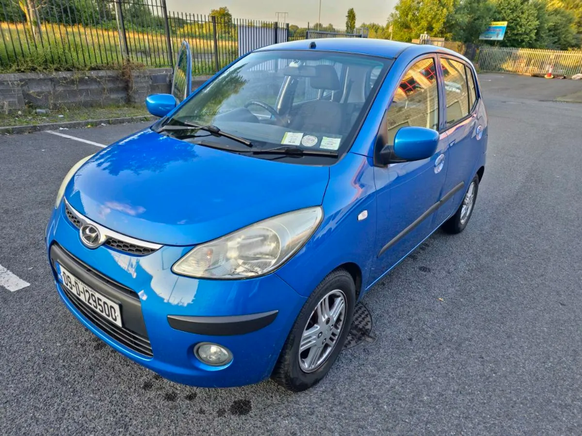 Hyundai i10 - Image 1