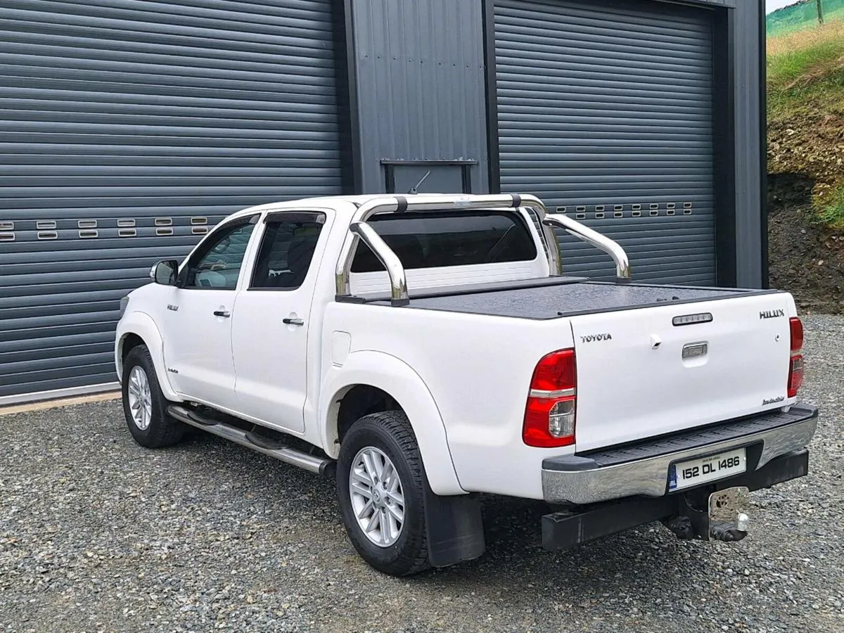 Toyota Hilux 3.0D4D - Image 4