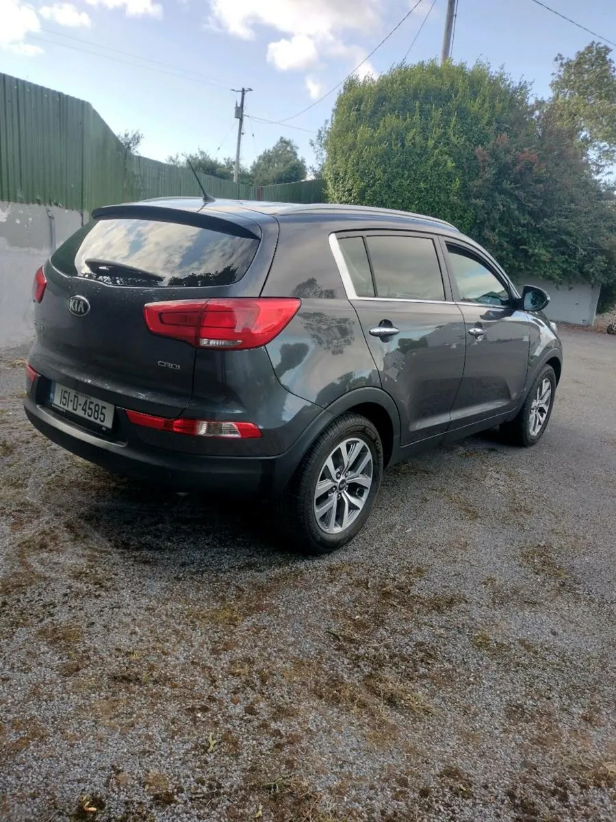 2015 kia sportage - Image 4