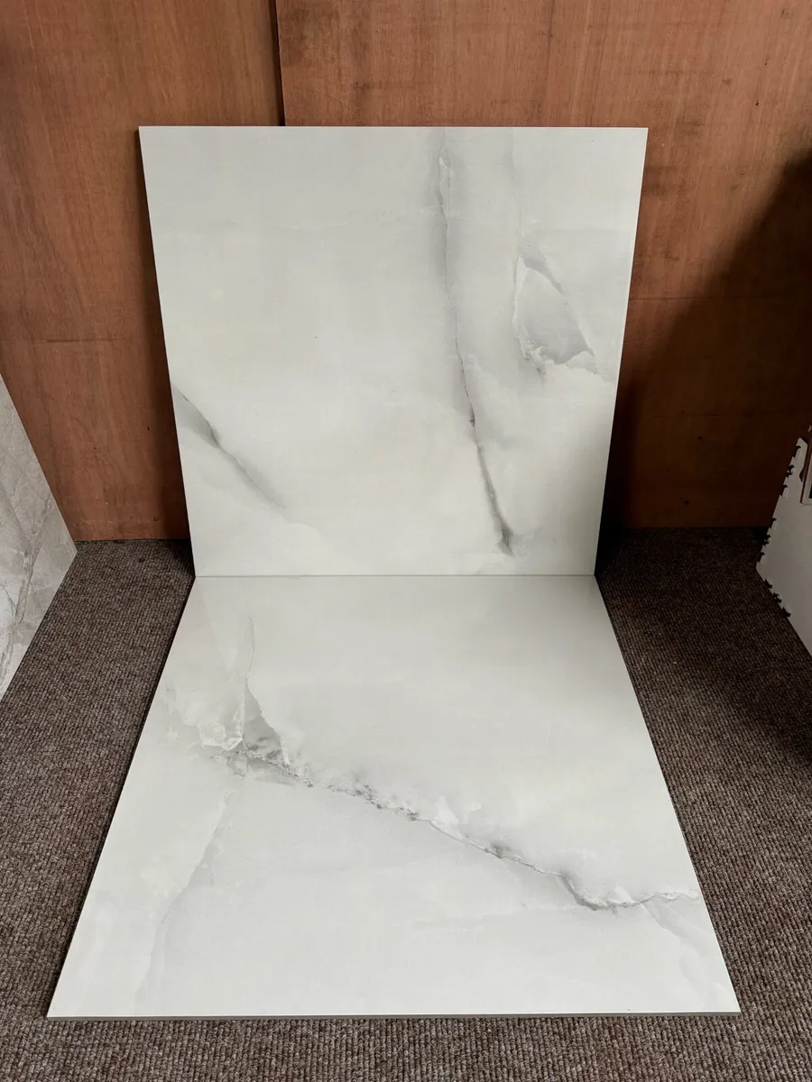 Special offer tile last pallet left Villa onyx G