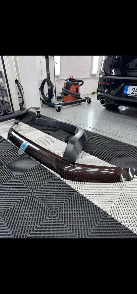 FORD RAPTOR BONNET GUARD - Image 1