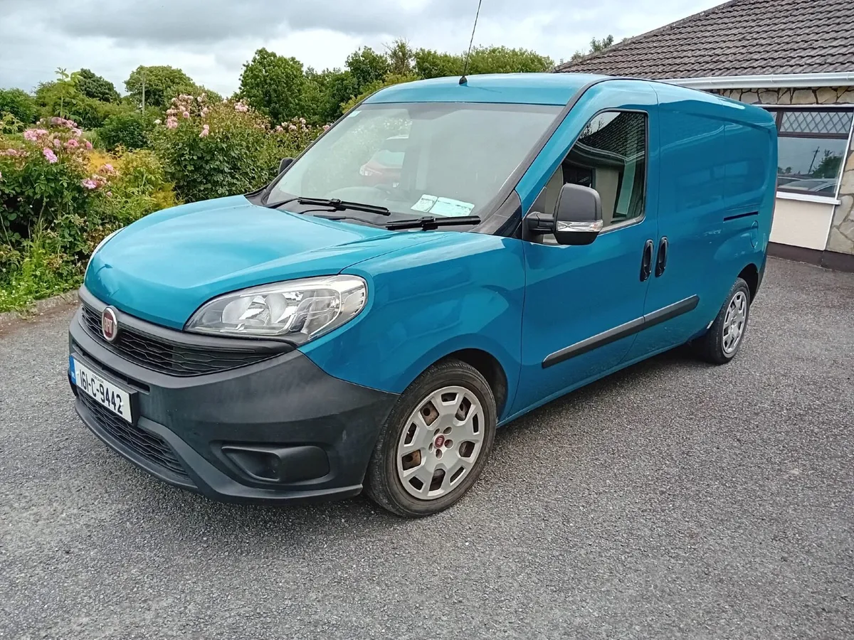 2016 Fiat Doblo Maxi Cargo - Image 2