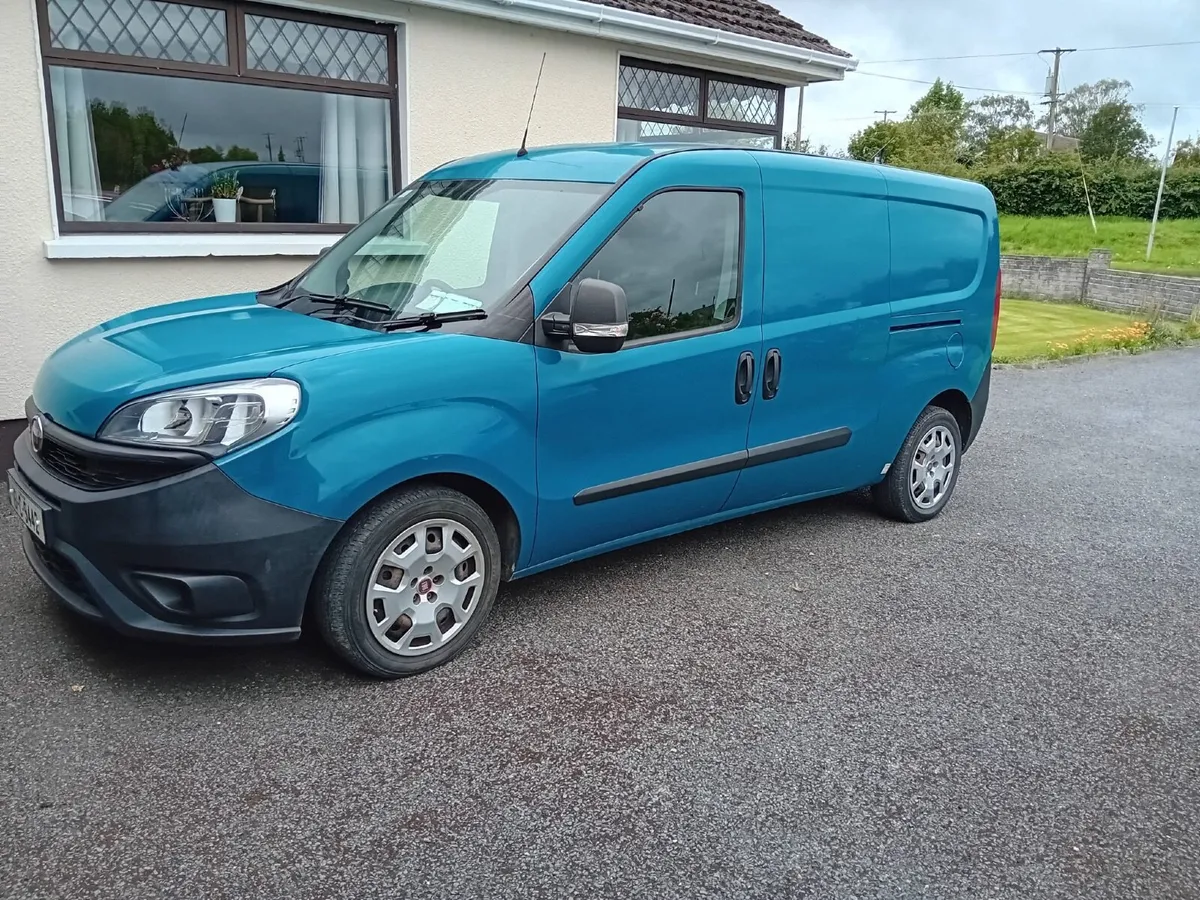 2016 Fiat Doblo Maxi Cargo - Image 4