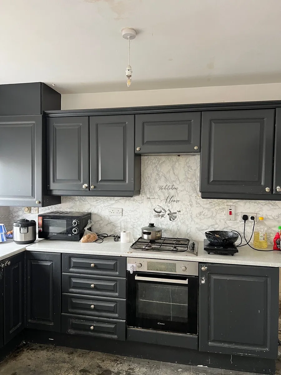 Kitchen unit - Image 1