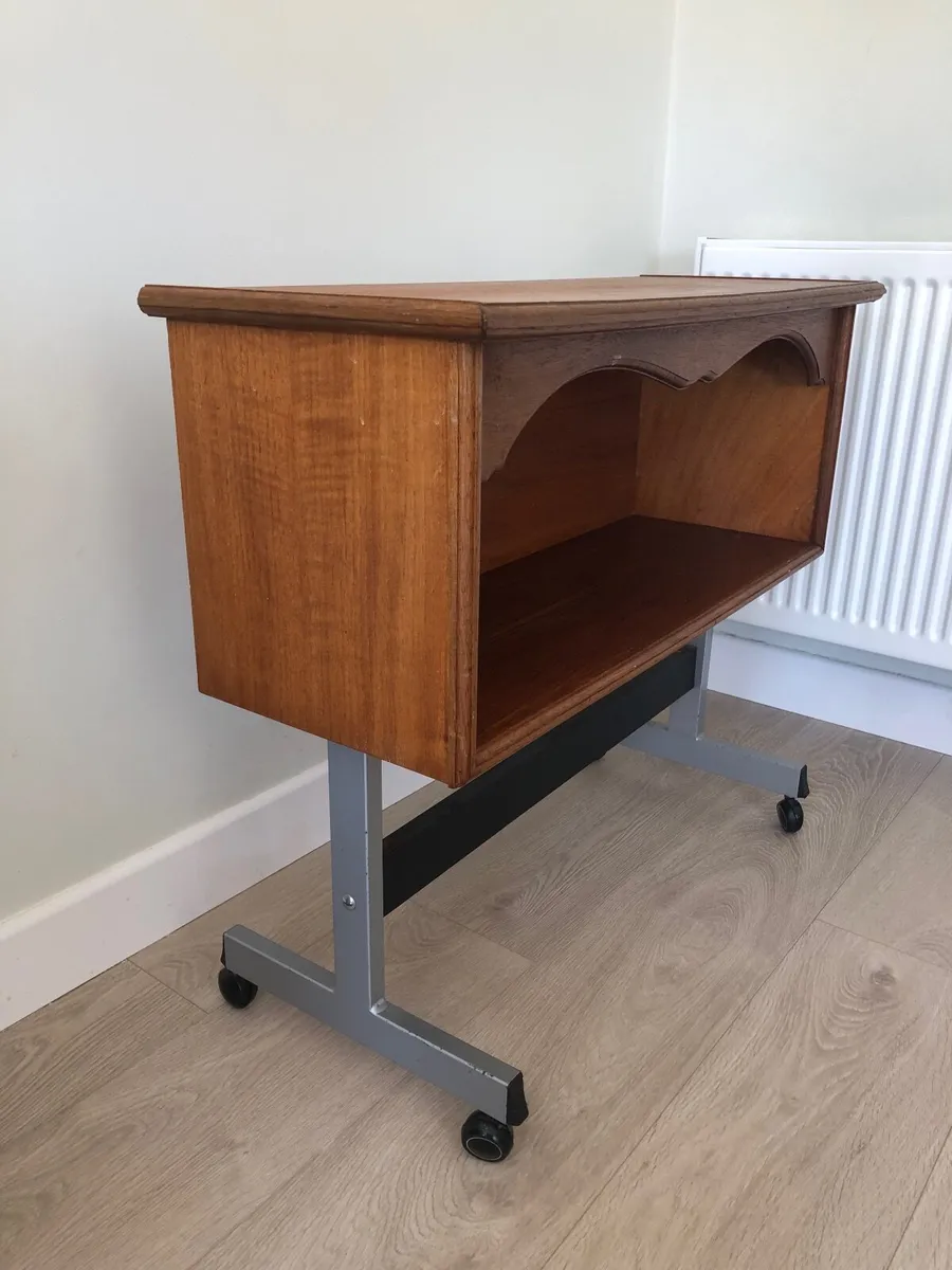 TV  Stand (portable) - Image 2