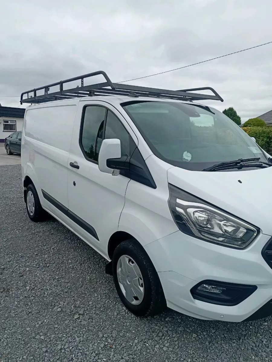 Van - Image 3