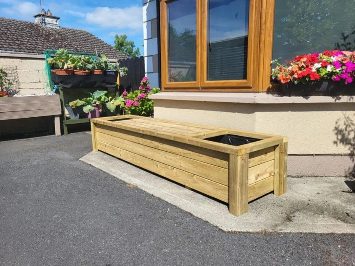 8ft bench with planters - Image 4