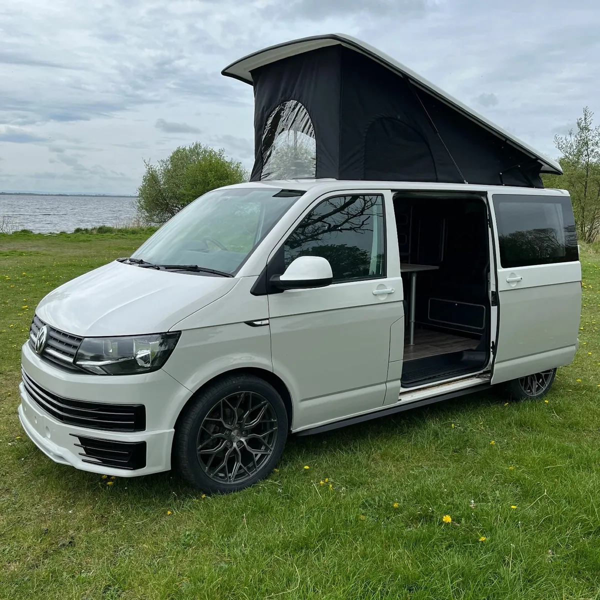 Volkswagen Transporter Camper Van - Image 4