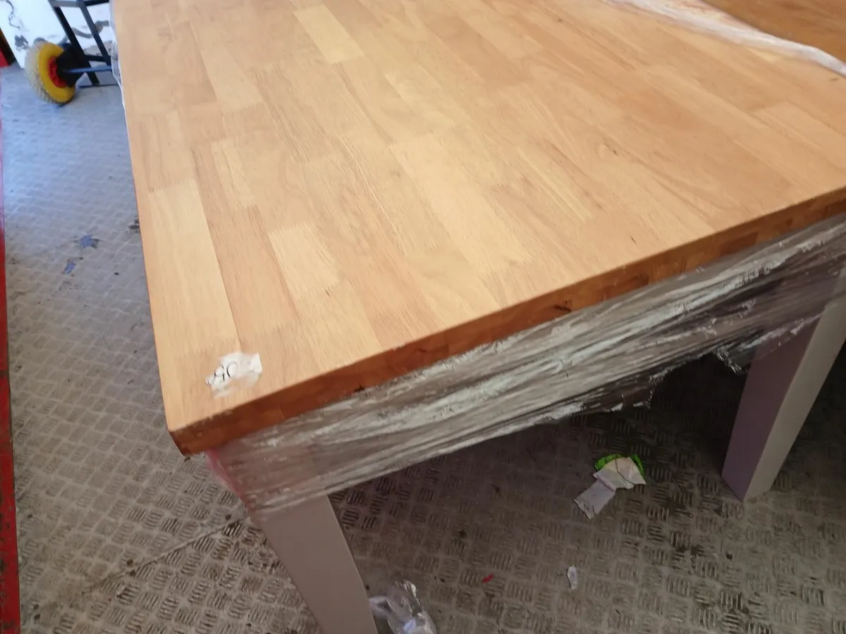 Kitchen table ....5x3...new..delivered. - Image 1