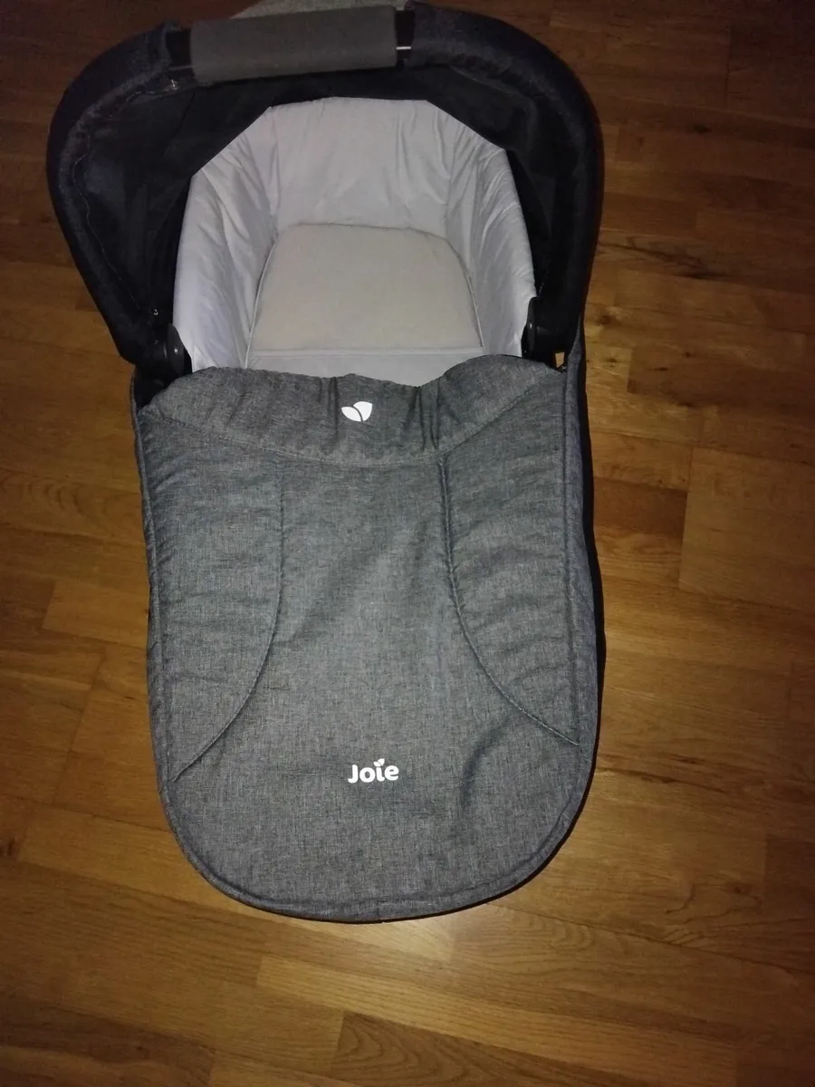 Joie carrycot / pram part - Image 2