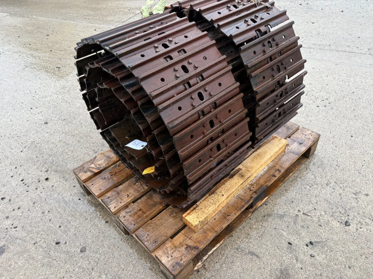 Ex60 chains - Image 1