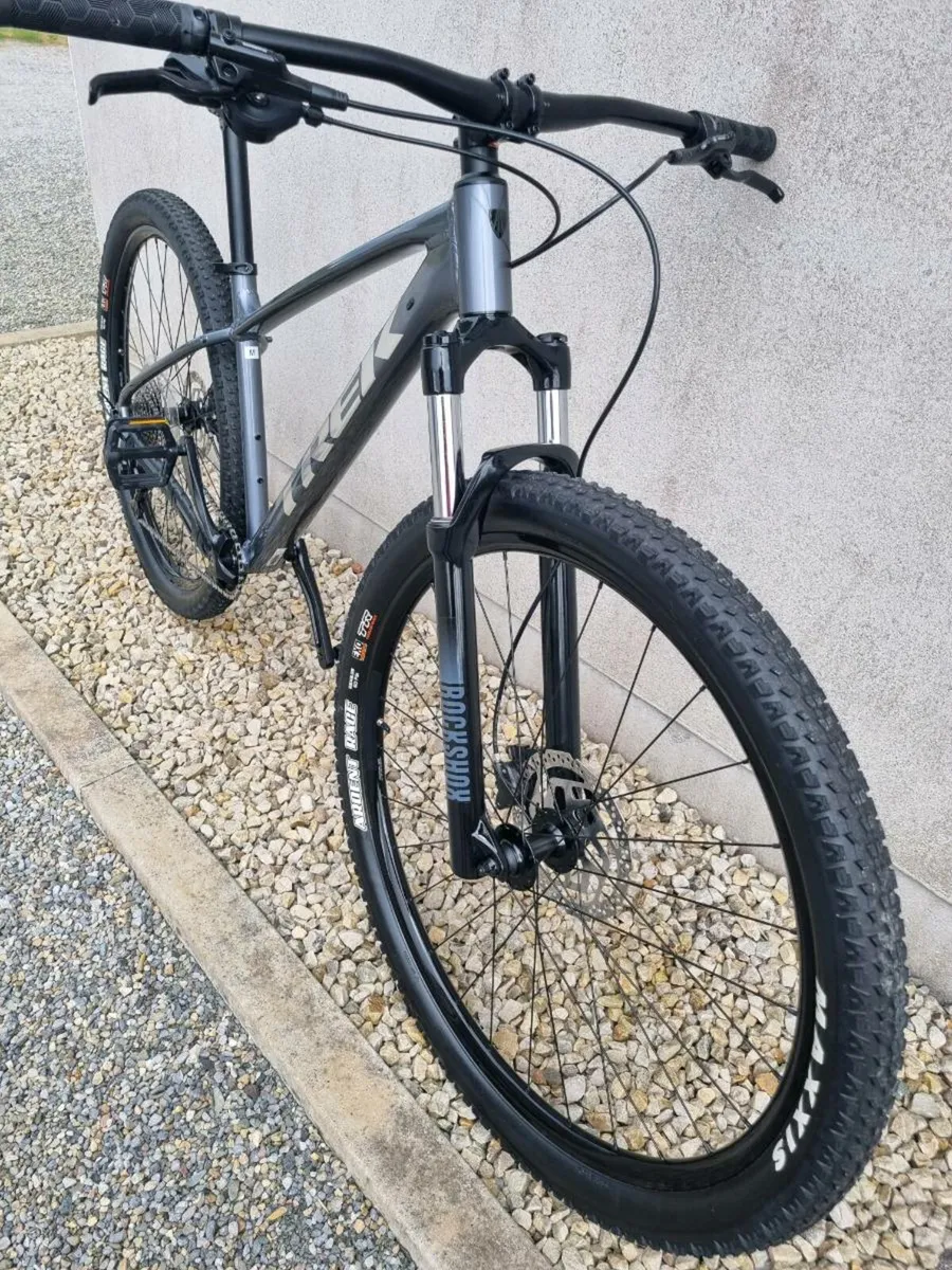 Trek Marlin 7 - Image 3