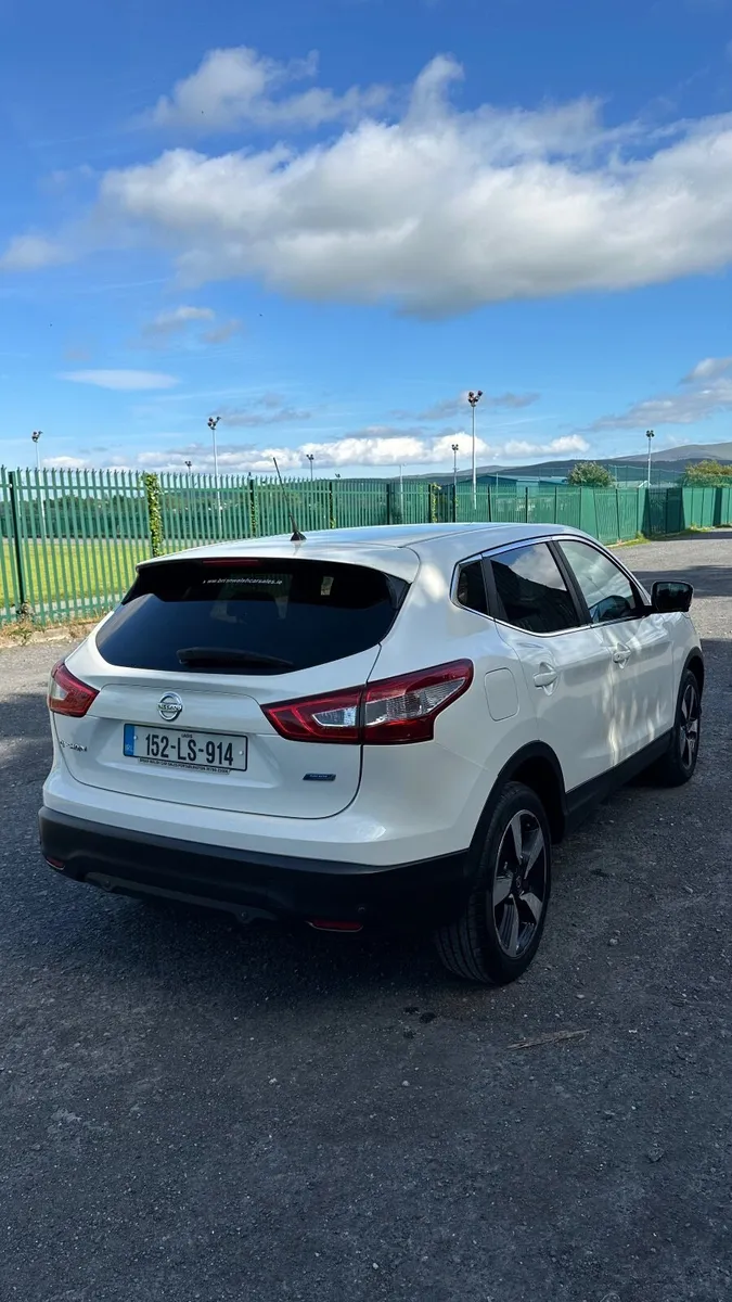Nissan Qashqai 1.5 Diesel N-TEC 360 cameras - Image 2