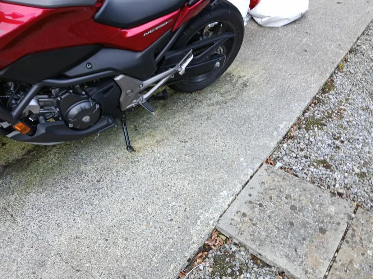 Honda NC 750S DCT - Image 2