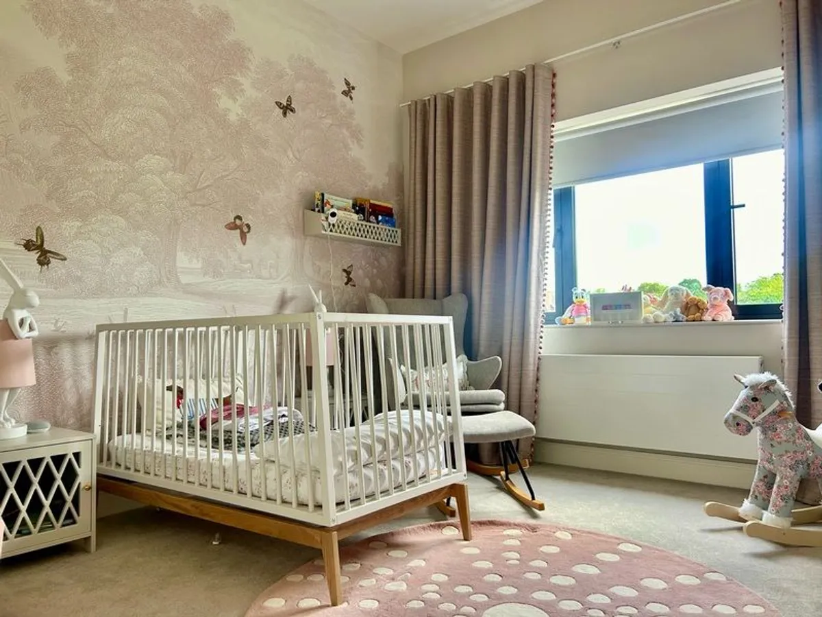 Leander Luna Baby Cot And Mattress