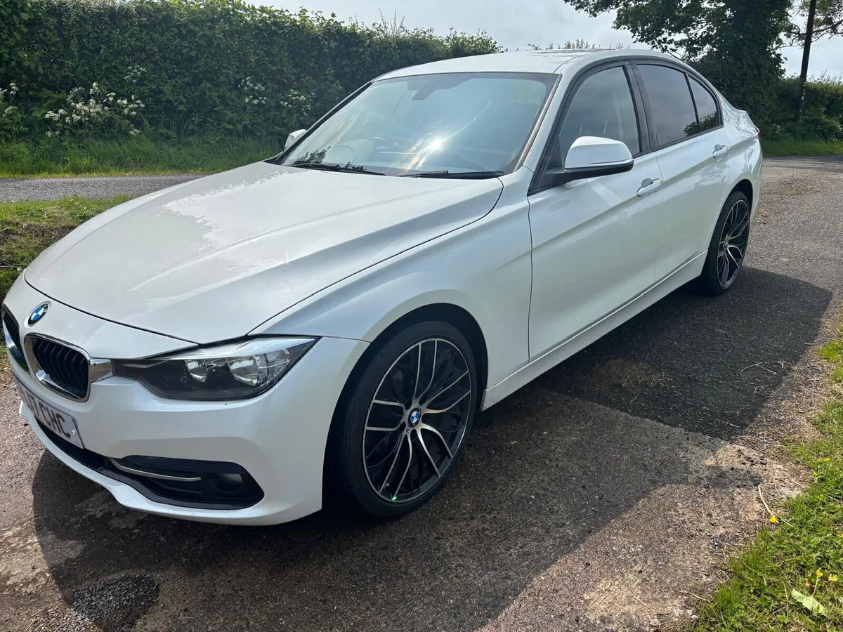 ‘17 BMW 316D Sport (LOW NOX) - Image 2