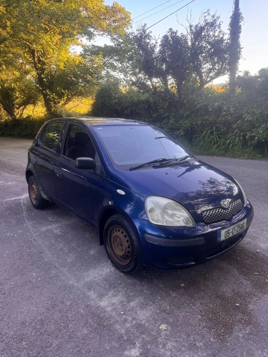 Toyota Yaris - Image 1