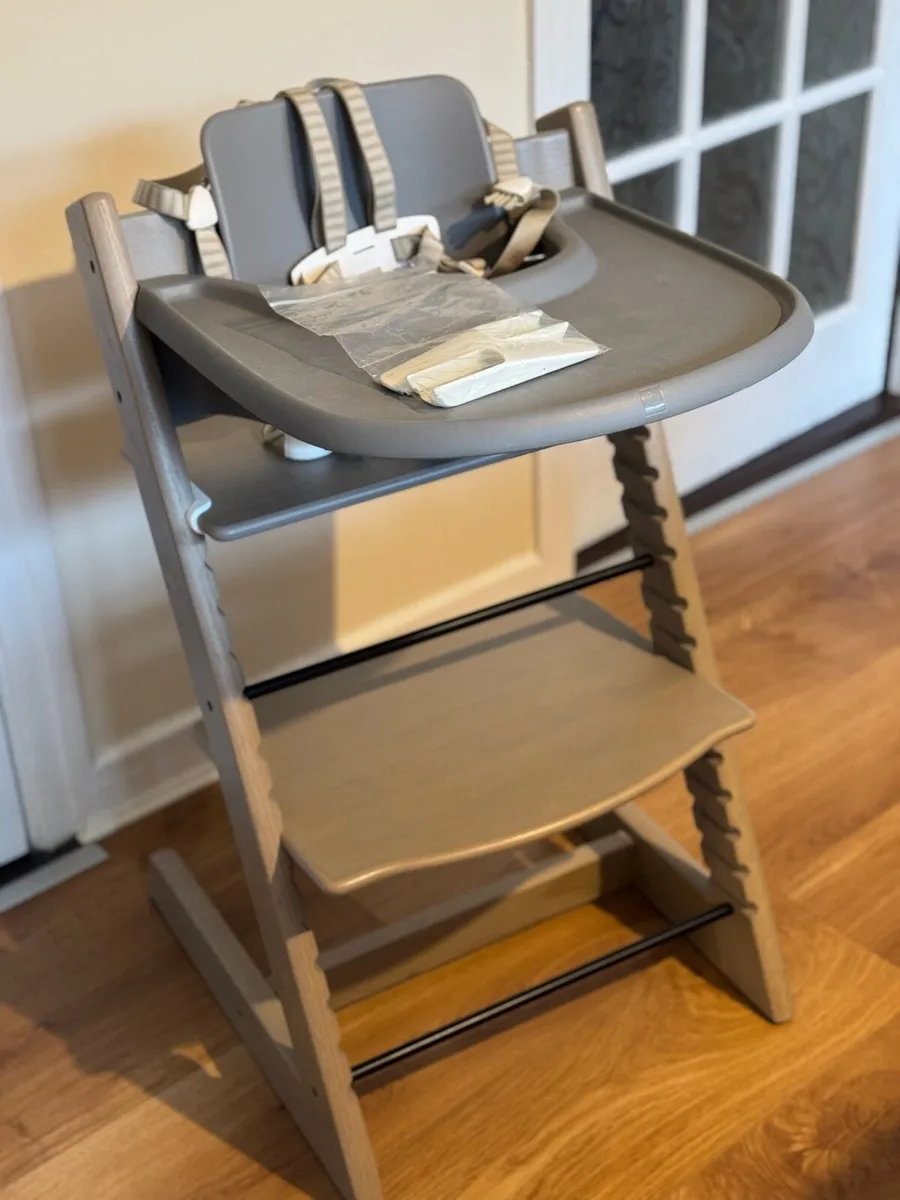 Tripp Trapp high chair with accessories - Image 1