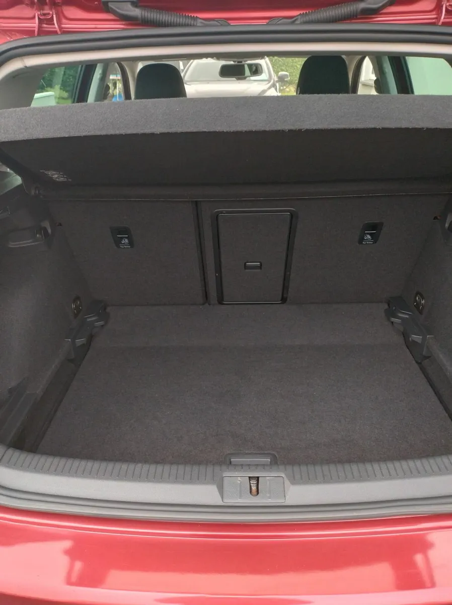 Volkswagen Golf 2015 Highline automatic - Image 3