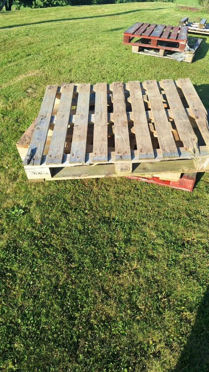 Pallets - Image 2