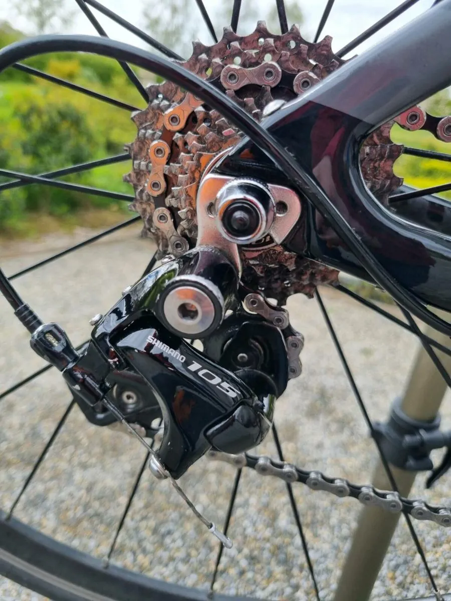 ORBEA Carbon Road Bike 105 - Image 4