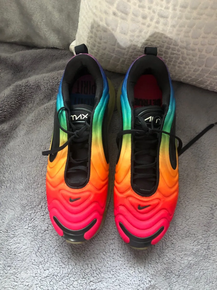 Mens Nike trainers size 8 €70 - Image 1