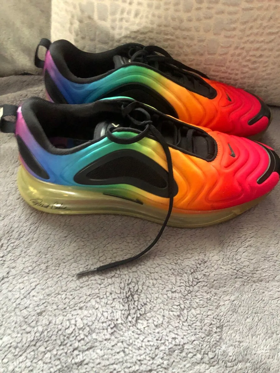 Mens Nike trainers size 8 €70 - Image 4