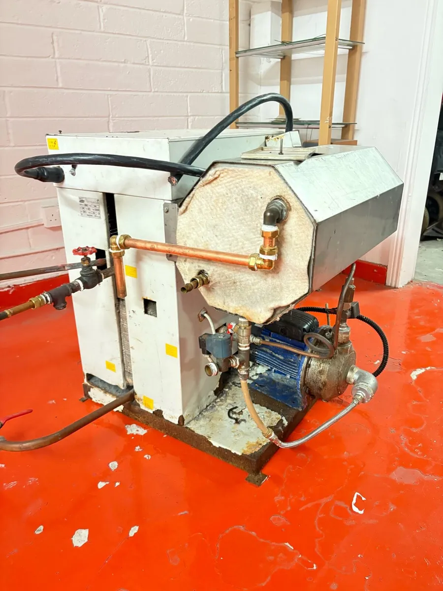 Laundry / Ironing Equipment - Image 1