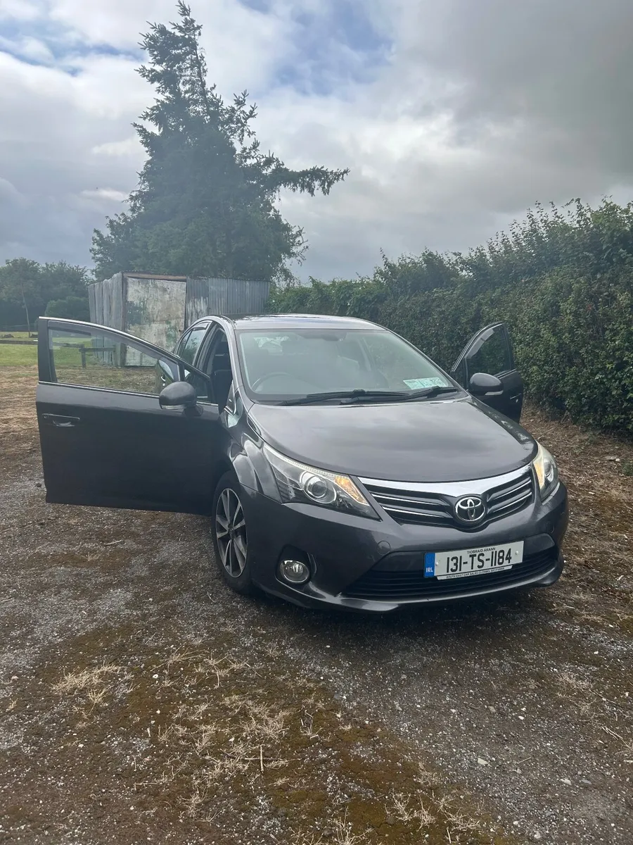 Toyota Avensis 2013 - Image 3